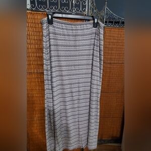 Chico's Monochrome Striped Pencil Skirt